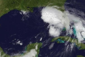 La tempte tropicale Debby se dirige vers la Floride