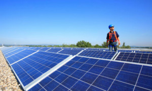 CNR et l'ADEME lancent un appel à manifestation d'intérêt à destination des collectivités territoriales en région Auvergne-Rhône-Alpes pour financer le recrutement de chargés de développement photovoltaïque