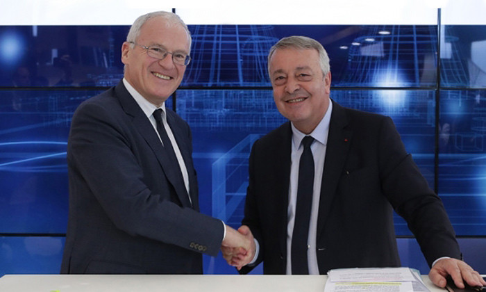 Dmantlement des centrales nuclaires et traitement des dchets radioactifs : signature d'un accord de partenariat entre Veolia et EDF