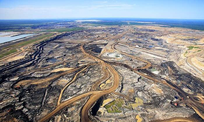 Canada: retrait d'un mgaprojet controvers d'une mine de sables bitumineux