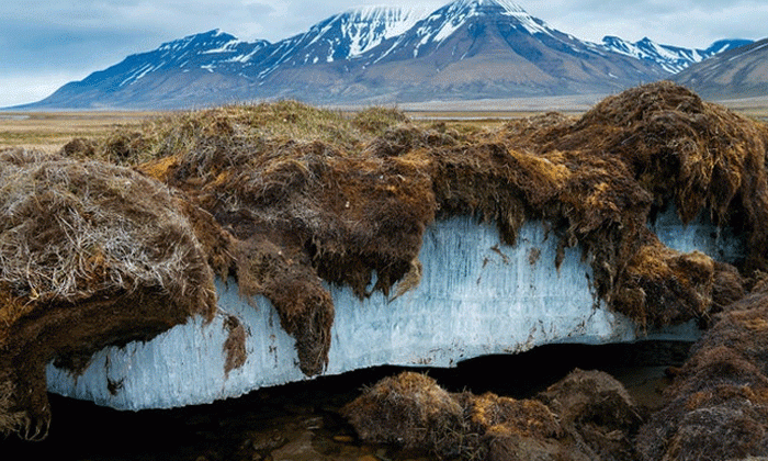 Fonte du permafrost: une bote de Pandore climatique et sanitaire